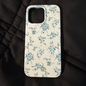 Velvet Caviar French Blue Floral Case